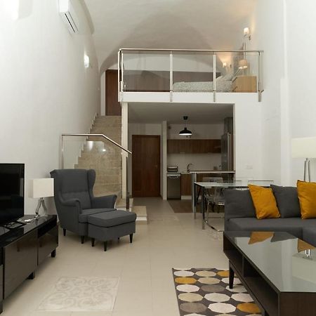 Apartamento Turistico Centro Monumental -- Caceres Exterior photo